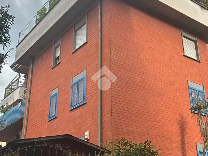Appartamento trilocale in vendita in Viale Alessandrino, Roma