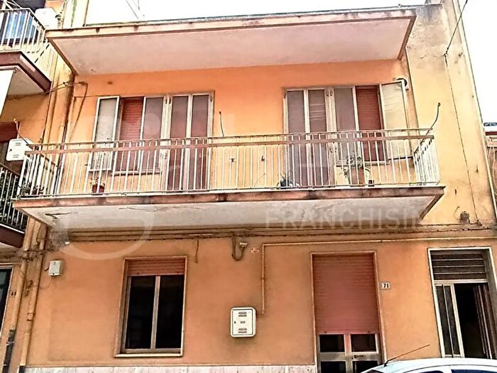 Casa con 10 locali in vendita in Via Antonio Cardarelli, Ragusa