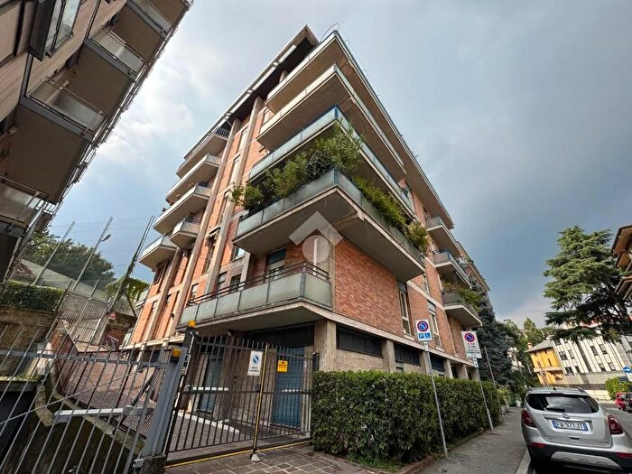 Appartamento bilocale in vendita in Via Francesco Cucchi, Bergamo