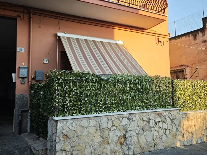 Appartamento bilocale in affitto in Via Santa Maria La Bruna N, Torre Del Greco