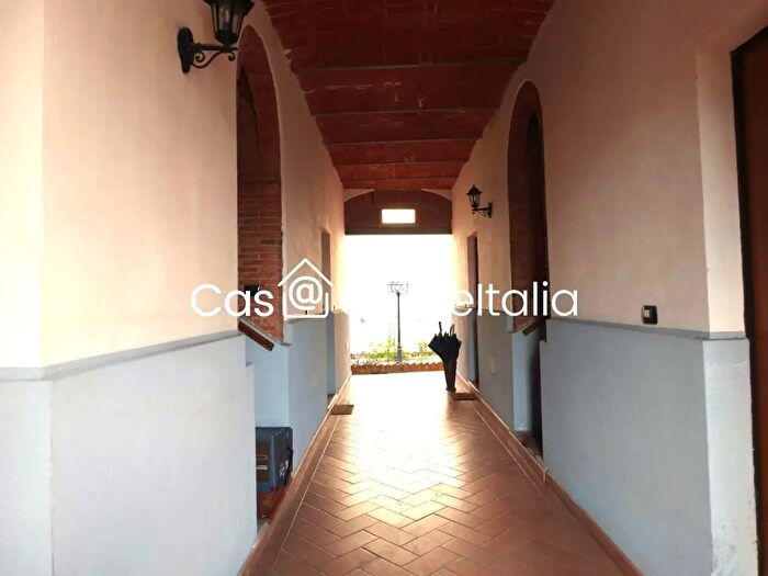 Appartamento bilocale in vendita in Ponte allAsse Firenze, Campi Bisenzio