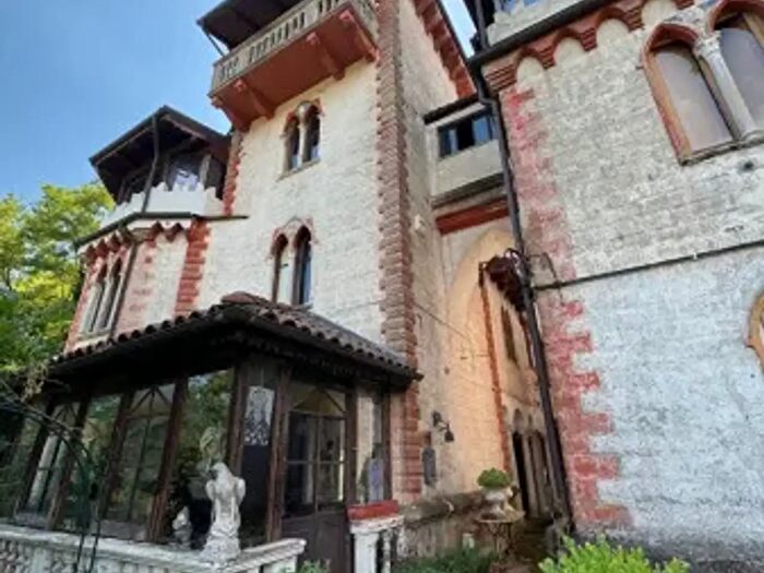 Casa con 6 locali in vendita in Salita Orti, Rossiglione