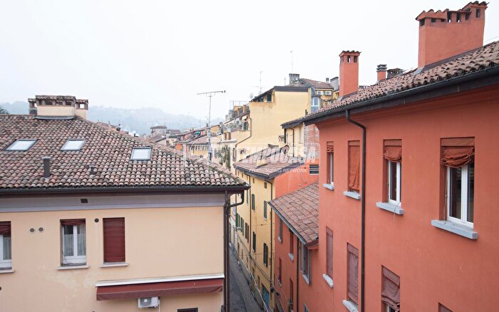 Appartamento monolocale in vendita in Via San Felice, Bologna