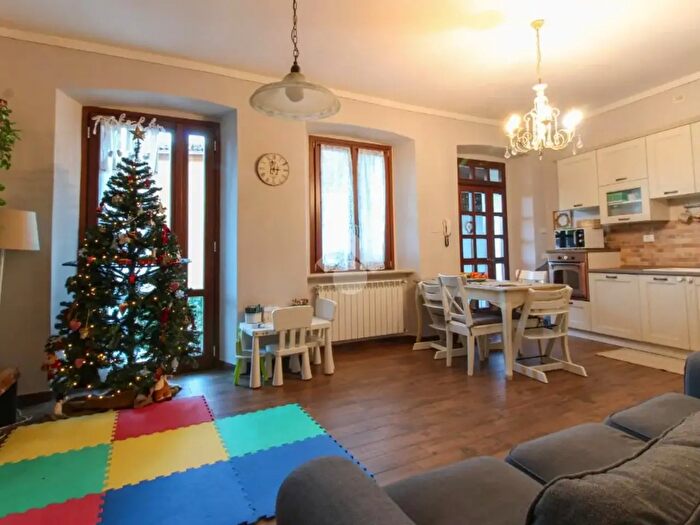 Casa quadrilocale in vendita in Via Pietro Felter, Sabbio Chiese