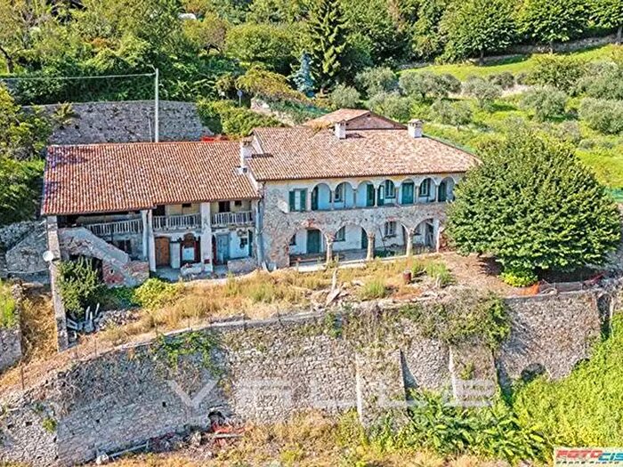 Casa con 20 locali in vendita in Via San Sebastiano, Bergamo