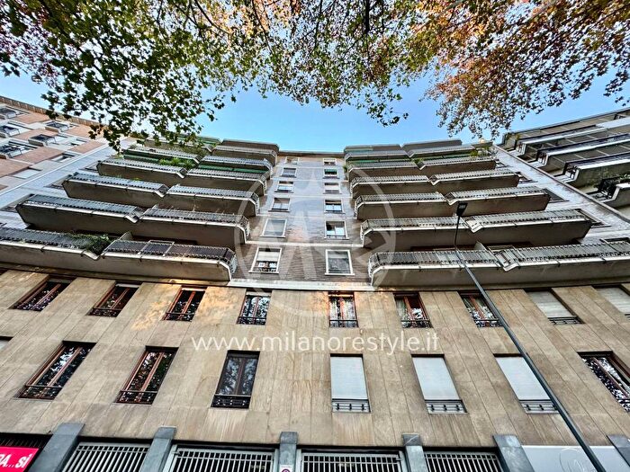 Appartamento bilocale in affitto in Piazza Firenze, Portello Parco Vittoria, Milano