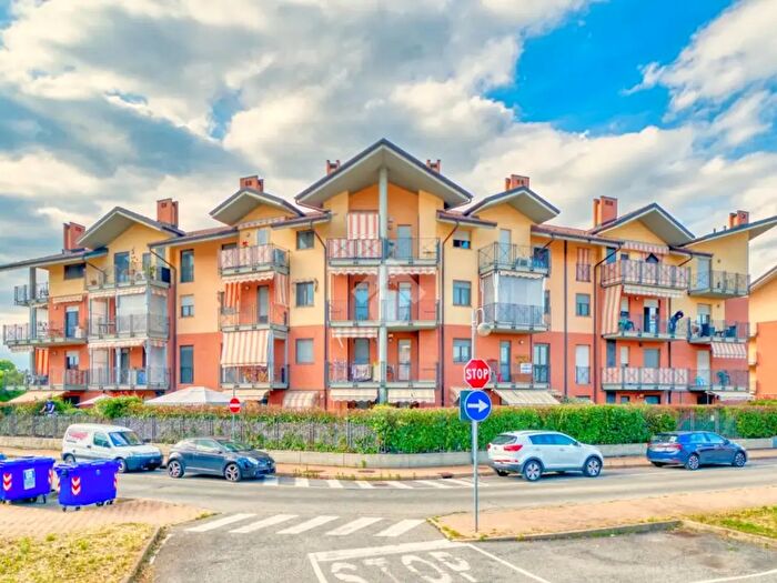 Appartamento quadrilocale in vendita in Vicolo Sacra S Michele, Orbassano