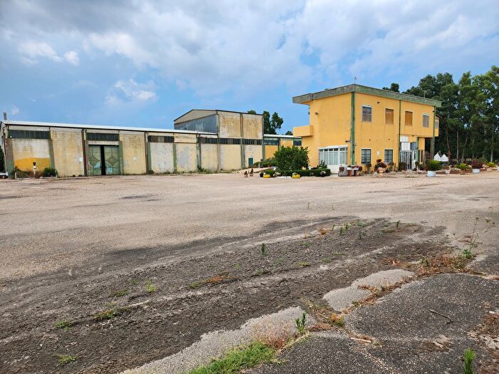 Casa con 5 locali in vendita in Villasor