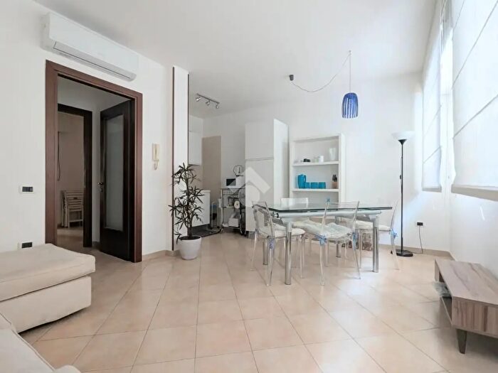 Appartamento trilocale in vendita in Via Bezzecca, Selargius