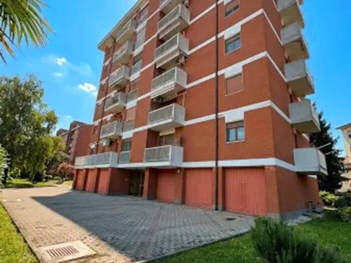 Appartamento con 5 locali in vendita in Via Agostino Depretis, Alessandria