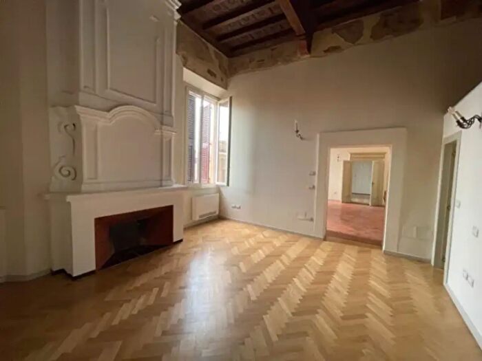 Appartamento con 6 locali in affitto in Ferrara