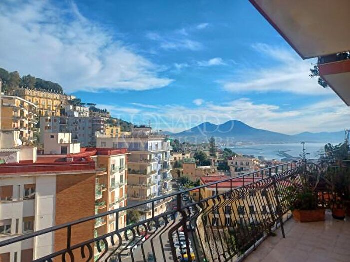 Appartamento quadrilocale in vendita in Via Filippo Palizzi, Napoli