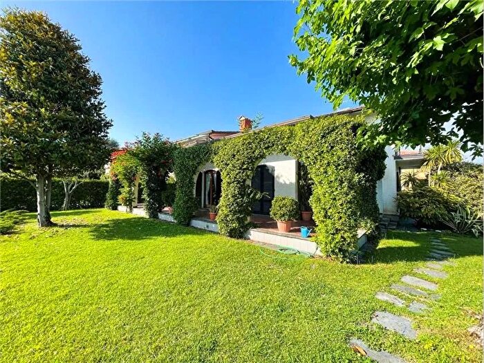 Casa in vendita in Forte Dei Marmi