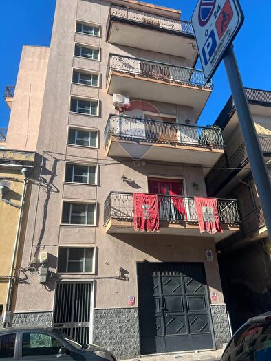 Appartamento con 5 locali in vendita in Via San Gaetano, Paterno