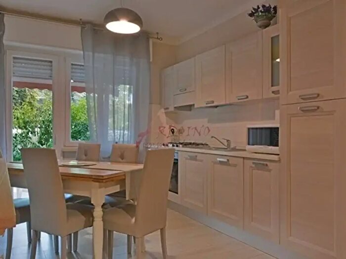 Appartamento trilocale in vendita in Viale Europa, San Bartolomeo Al Mare