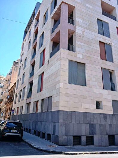 Appartamento trilocale in vendita in Via Ruggero Settimo, Catania