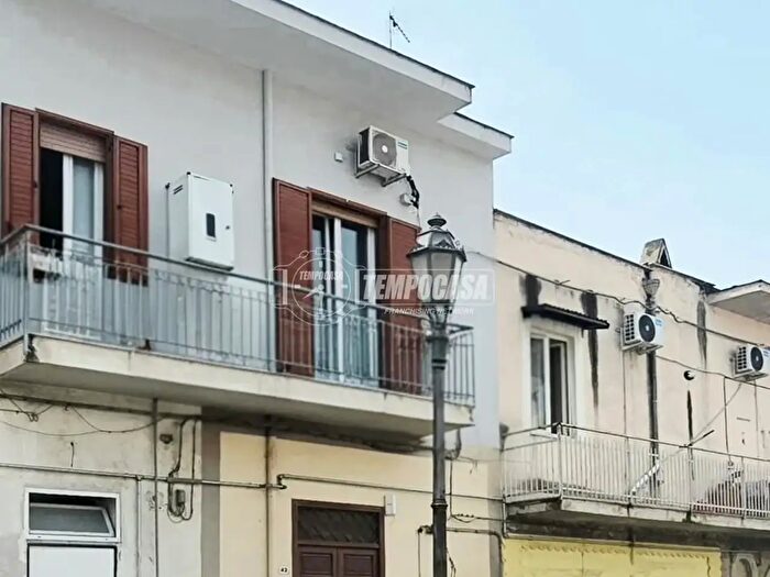 Appartamento trilocale in vendita in Via Colombo, Tufino