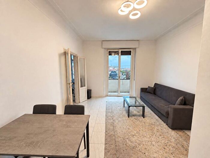 Appartamento bilocale in affitto in Via Vincenzo Foppa, Dezza, Milano