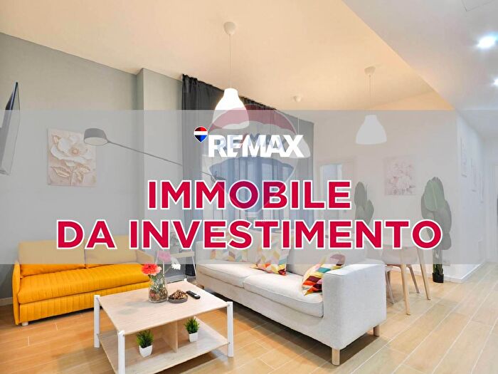 Appartamento quadrilocale in vendita in Via Brambilla, Como