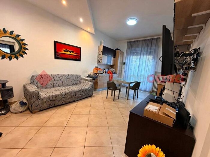 Appartamento trilocale in affitto in via eugenio curiel, Centro, Lainate