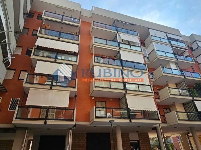 Appartamento trilocale in vendita in Viale Madre Teresa di Calcutta, Valenzano