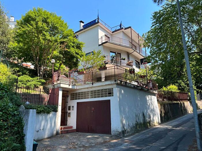 Appartamento bilocale in affitto in Via Gerolamo Cardano, Cardano, Como
