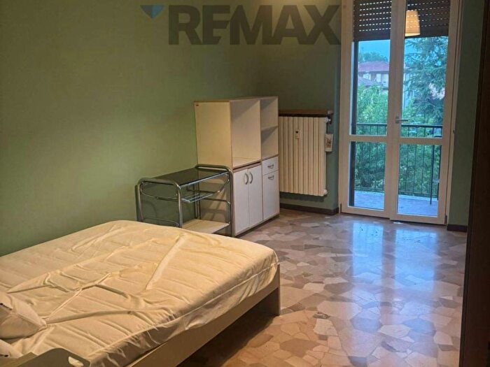 Appartamento trilocale in affitto in piazzale tevere, San Lanfranco, Pavia