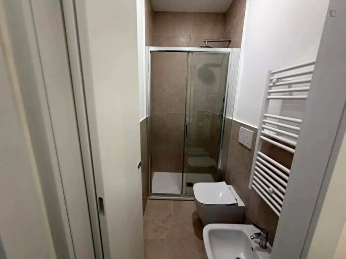 Appartamento monolocale in affitto in Via Treviglio, Milano