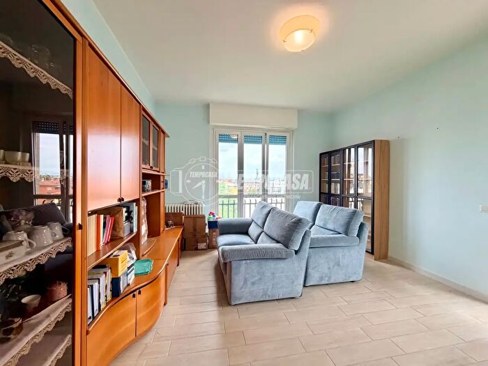 Appartamento trilocale in vendita in Via del Riale, Parabiago