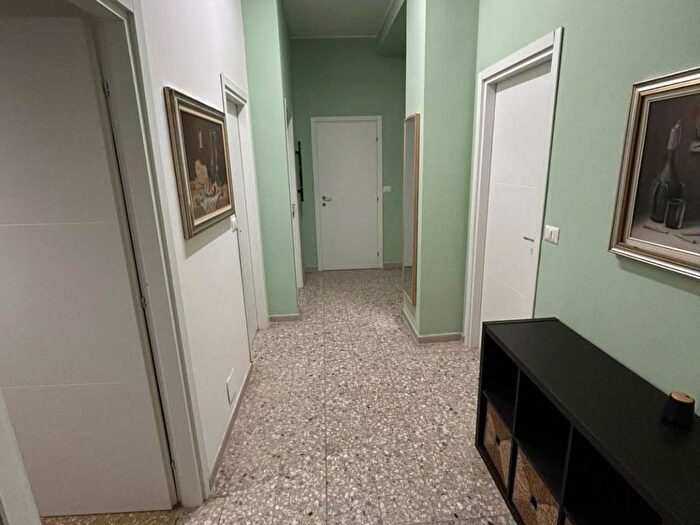 Appartamento con 5 locali in affitto in Viale Lombardia, Città Studi, Milano