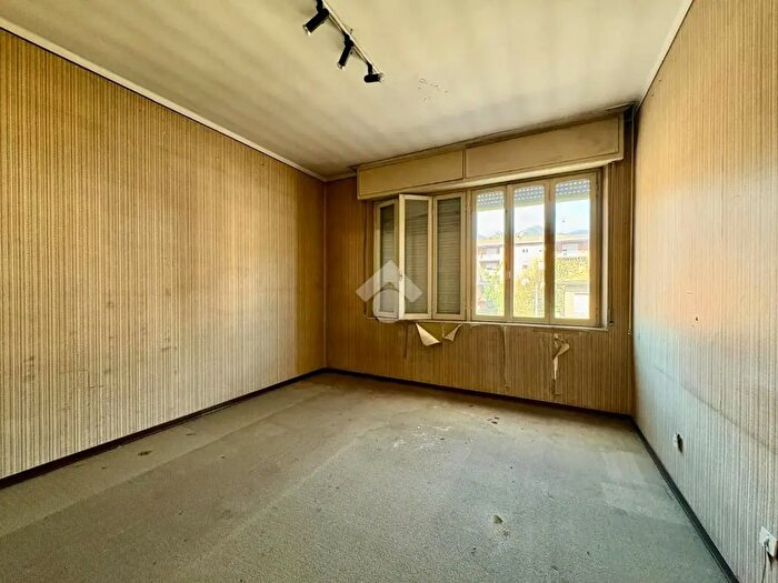 Appartamento trilocale in vendita in Via Provinciale, Albino