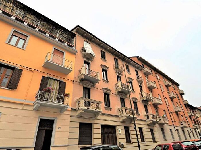 Appartamento trilocale in affitto in San Paolo, Torino