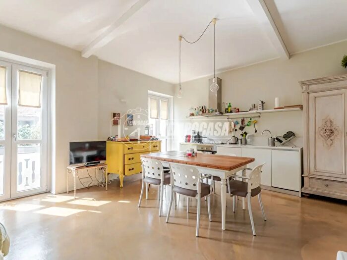 Appartamento bilocale in affitto in Via Archimede, Milano