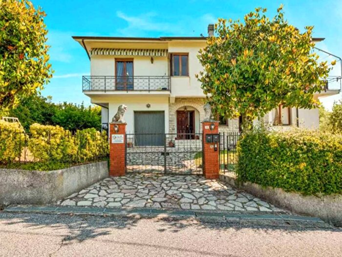 Casa con 6 locali in affitto in Via Fratelli Rosselli, Ponzò, Riccò del Golfo di Spezia