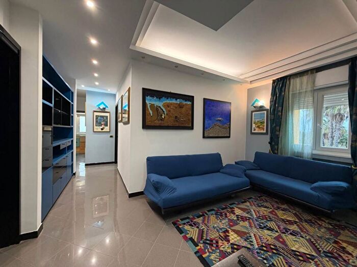 Casa quadrilocale in affitto in Via Santa Rosalia, Caltanissetta