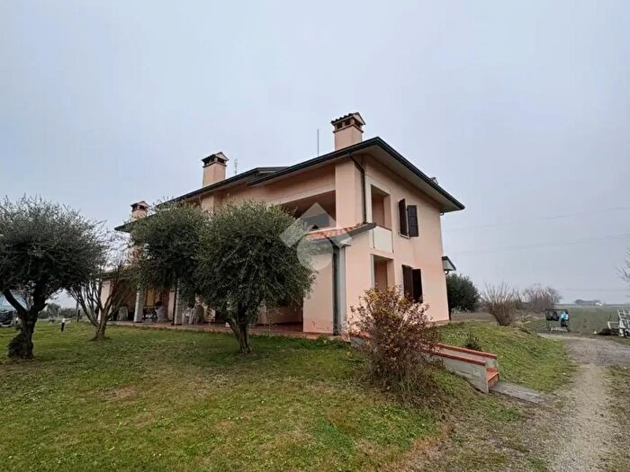 Casa con 5 locali in vendita in Via Vetreto, Cesenatico