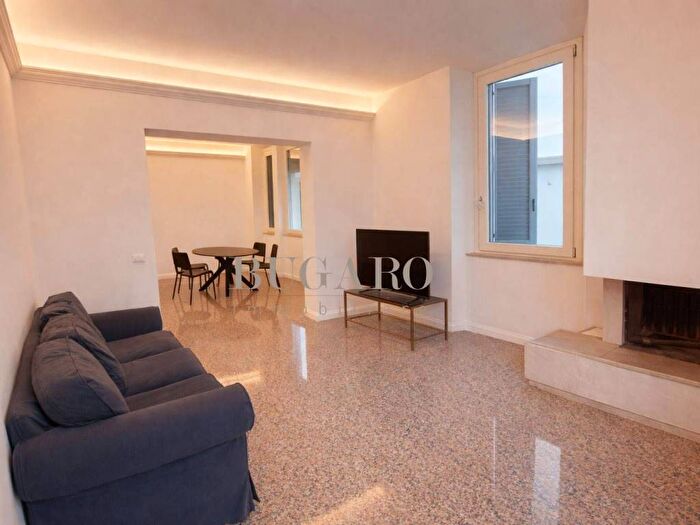 Appartamento con 6 locali in affitto in Adriatico, Ancona