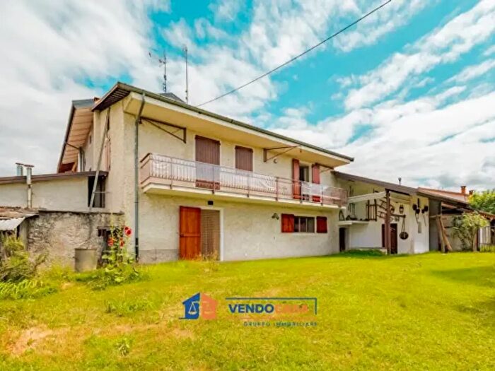 Casa con 5 locali in vendita in Cuneo