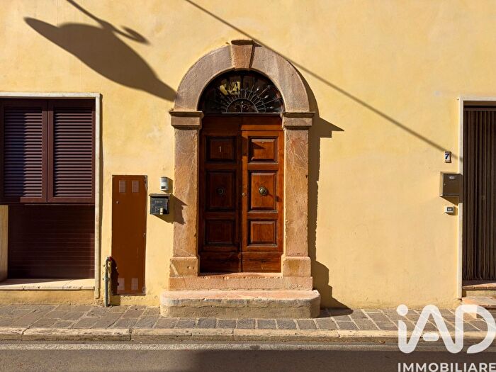 Appartamento trilocale in vendita in Via Enzo Cecchini, Bastia Umbra