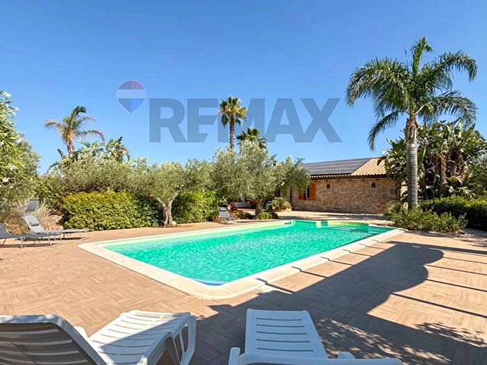 Casa con 5 locali in vendita in Contrada Fraginesi, Castellammare Del Golfo