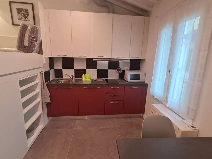 Appartamento monolocale in affitto in Via San Giovanni, San Frediano, Firenze