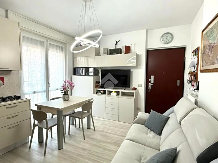 Appartamento bilocale in vendita in Via Nino Martoglio, Milano