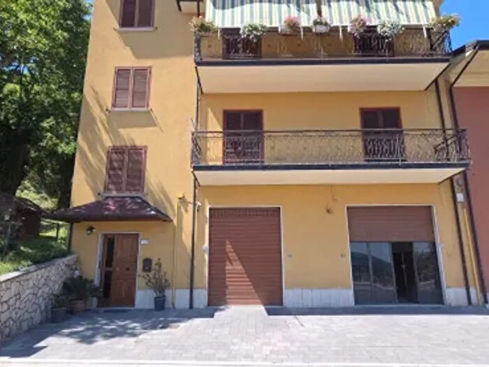 Appartamento con 5 locali in vendita in Via Michelangelo Cianciulli, Montella