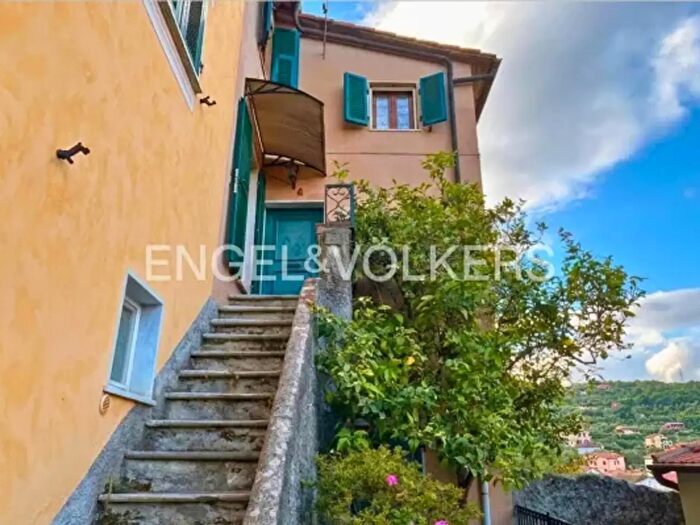 Casa con 5 locali in vendita in Via BastreriTancredi, Arcola