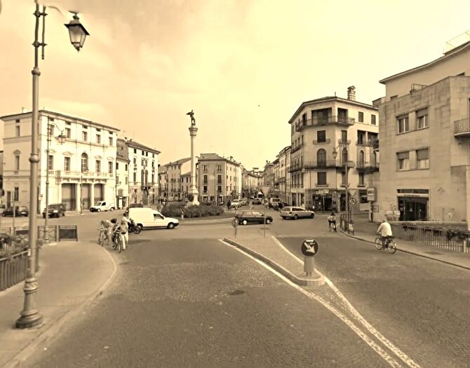 Appartamento con 7 locali in vendita in Vicenza