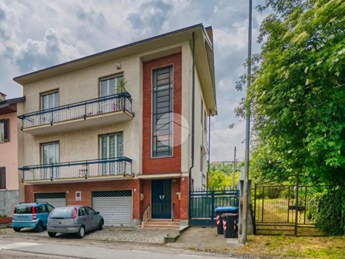 Appartamento con 5 locali in vendita in Via Rosta, Rivoli