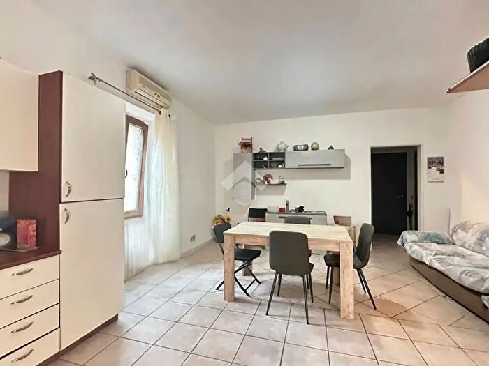 Appartamento trilocale in vendita in Via Bologna, Vasto