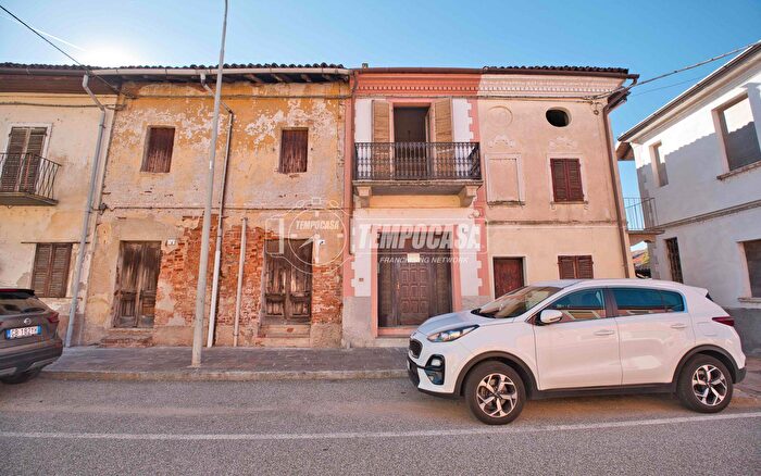 Appartamento con 6 locali in vendita in Palestro