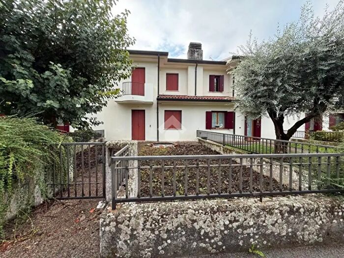 Casa con 6 locali in vendita in Via San Gallet, Pieve Di Soligo