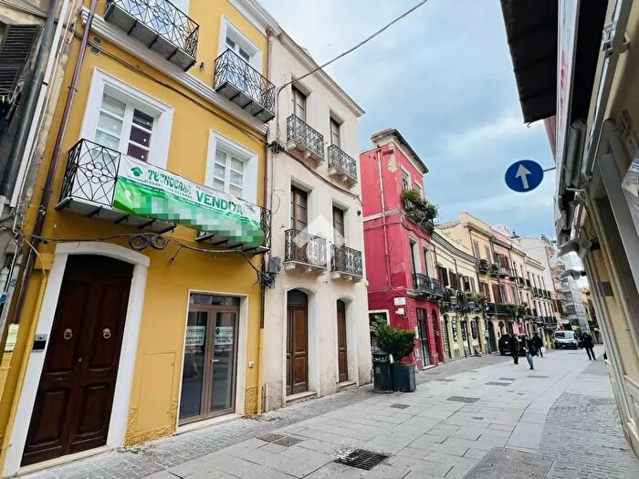 Appartamento bilocale in vendita in Corso Vittorio Emanuele, Cagliari
